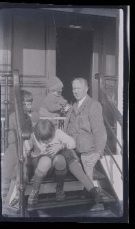 Open original Digital object