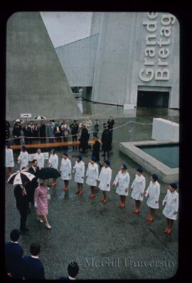 Queen Elizabeth II & British Hostesses