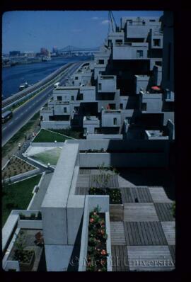 Habitat '67 North Side